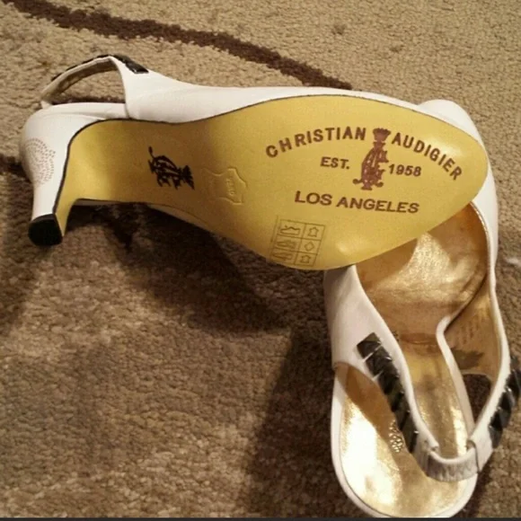 Vintage Christian Audigier white leather rhinestone heels shoes - Picture 4 of 4